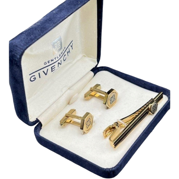Givenchy Paris Tie Clip & Cufflink Gold Plated Set. - Picture 2 of 10